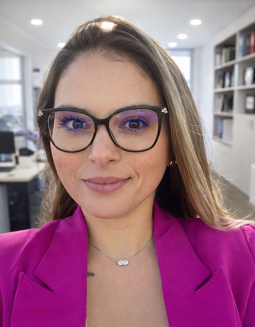 Jéssica Soares Alarcon Niehues — Contadora